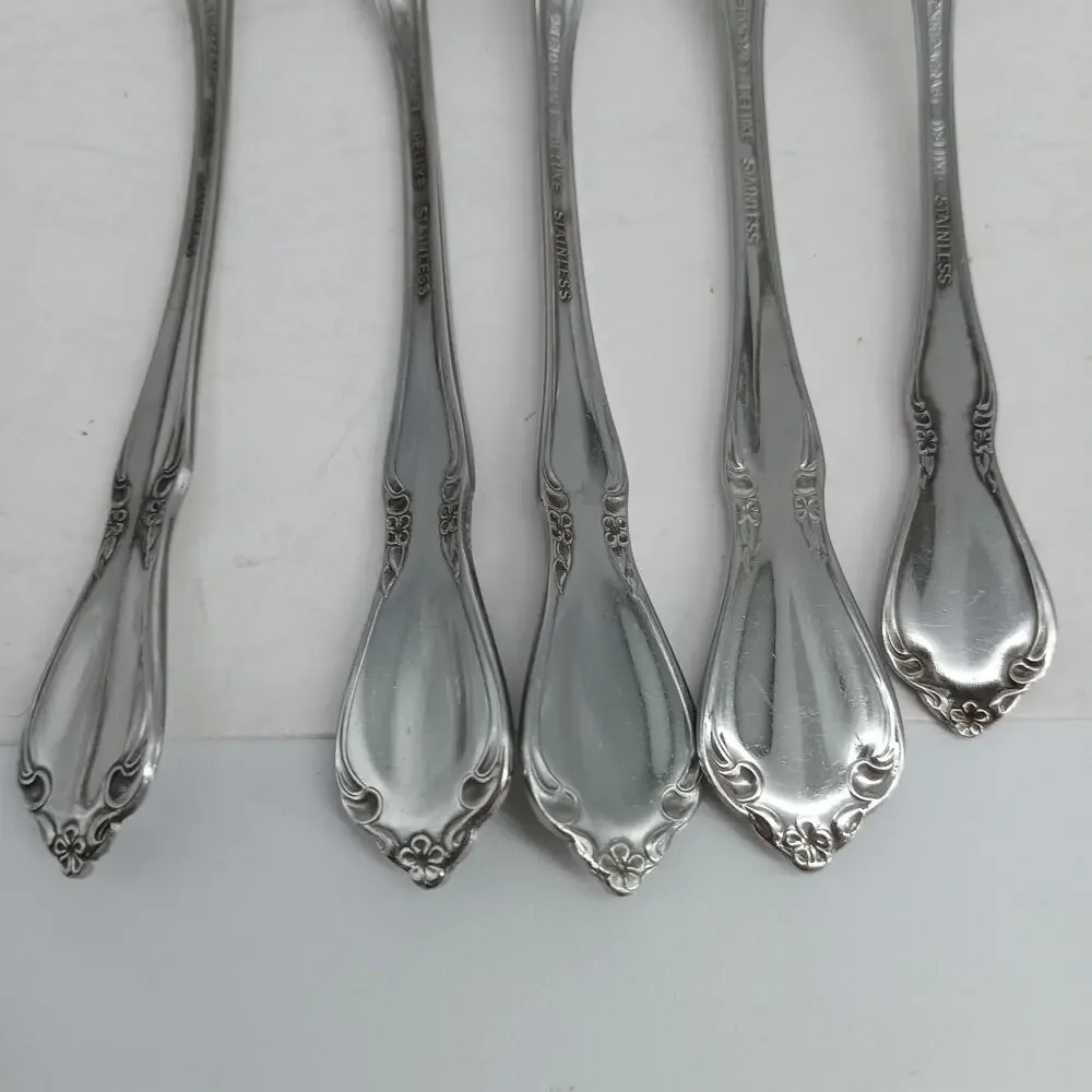 5X DF CHATEAU by ONEIDACRAFT DELUXE Stainless DINNER FORKS SCROLL FLORAL